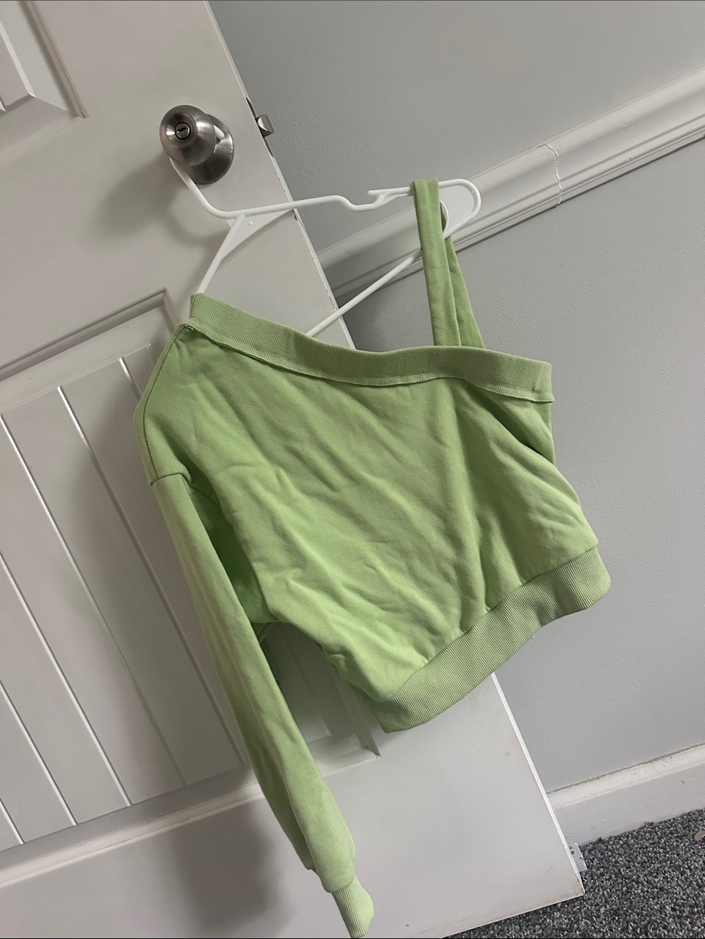 Asymmetrical Light Green One-Shoulder Sweatshirt